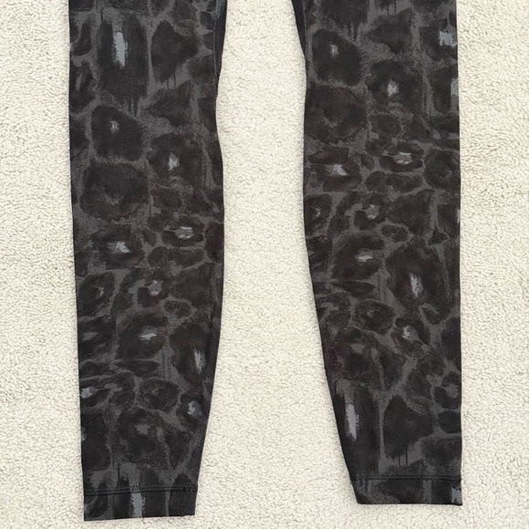 Lululemon Align Spray Leopard Leggings Size 4 - Picture 13 of 15